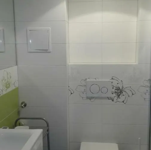 Maneki Neko Apartment *